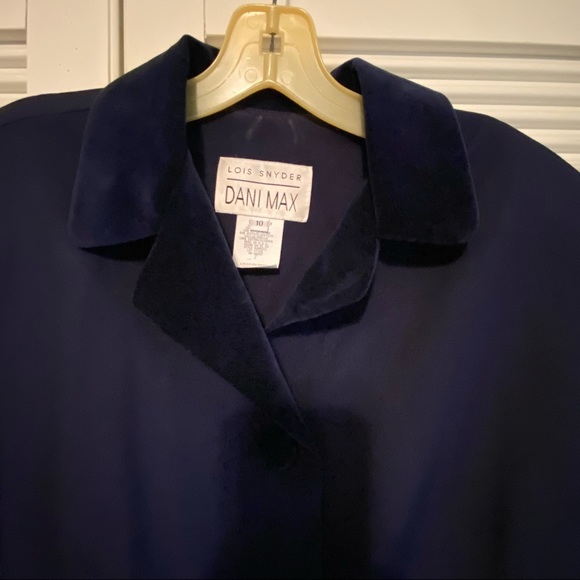 DANI MAX Velvet Collar Dressy Jacket & Skirt Suit Set - Picture 7 of 11